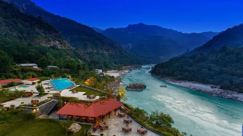 Riverside jungle lodge resort — accommodation and evening programmes for multi-day corporate offsites in Dandeli
